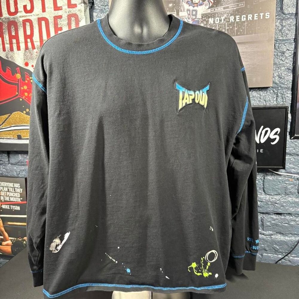 Tapout x Forever 21 Black Long Sleeve Graphic Shirt - Men's Medium